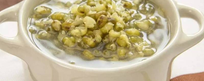 绿豆汤隔夜放在冰箱里还能喝吗