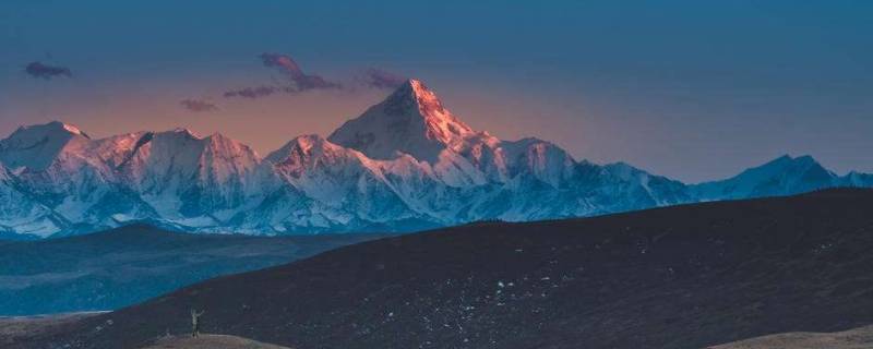 为什么贡嘎雪山是神山