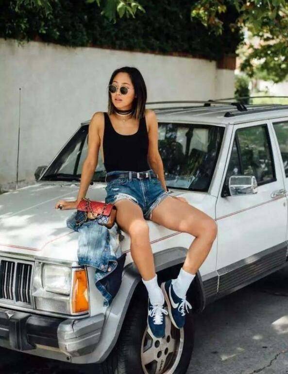 小腿粗的穿袜子技巧