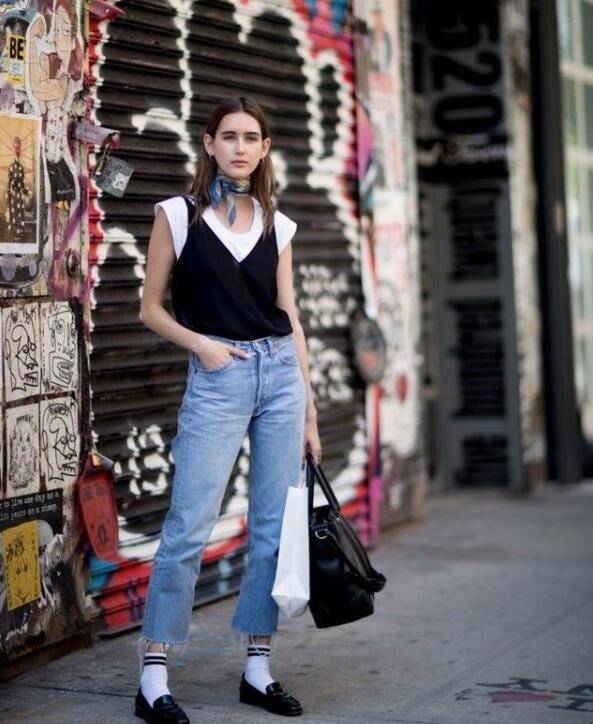 小腿粗的穿袜子技巧