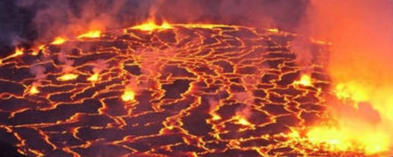 火山爆发是怎样形成的