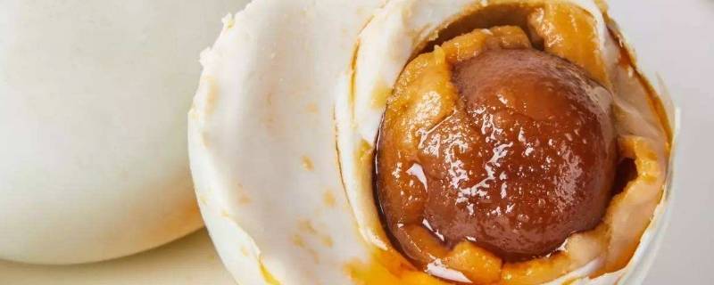 鸭蛋腌太咸怎么补救