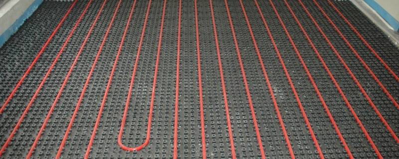 地暖水压低怎么调节