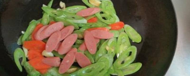 火腿肠炒芸豆怎么炒