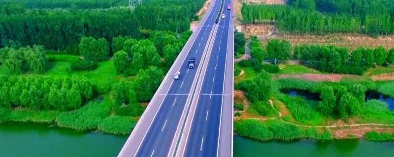 山深线是哪个地方到哪个地方