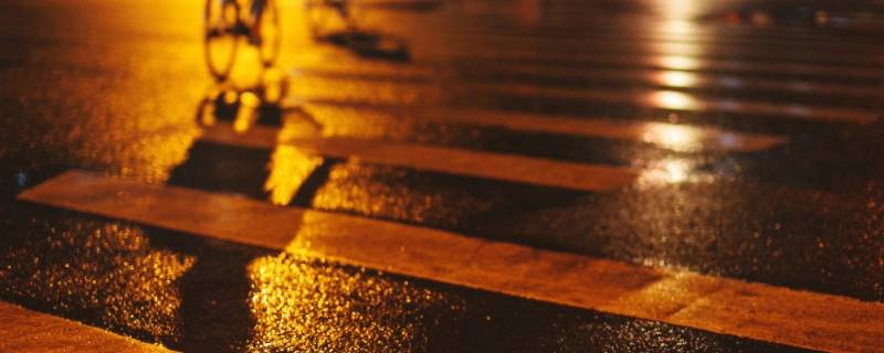 衣服被雨淋不洗可以吗