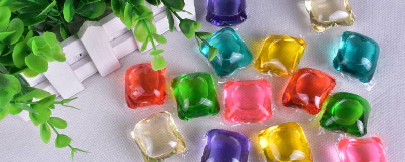 洗衣凝珠是直接丢进洗衣机吗