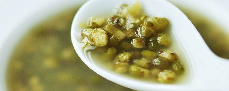 绿豆汤不能用铁锅煮吗