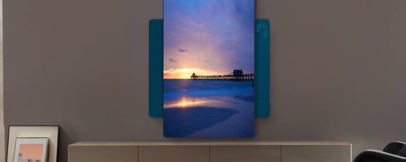 tcl电视开关按钮在什么位置