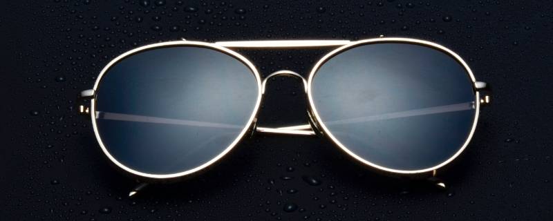 眼镜如何清洗及保养