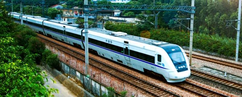 火车安检能带六神花露水吗