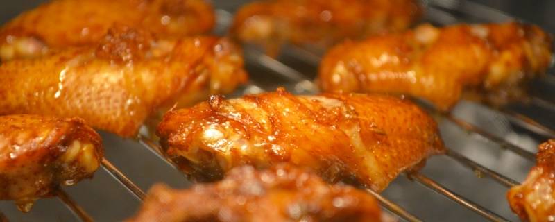 空气炸锅怎么烤鸡翅