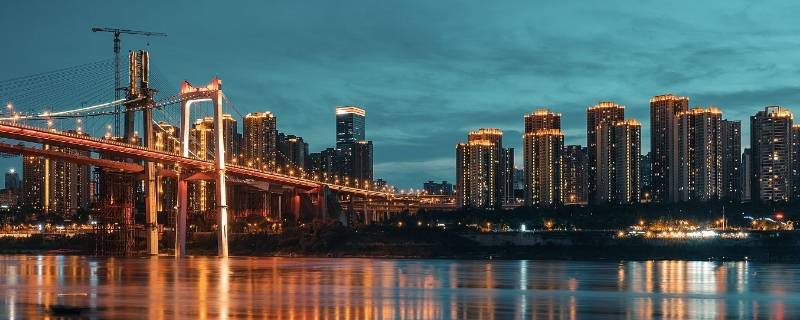 重庆九龙坡区是郊区吗