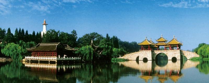 为什么叫烟花三月