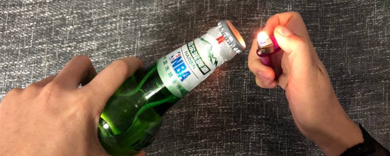 没有起子怎么开啤酒瓶