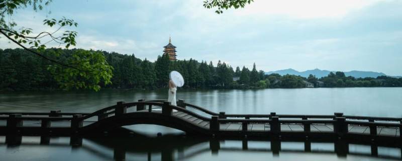 西湖也叫西子湖吗
