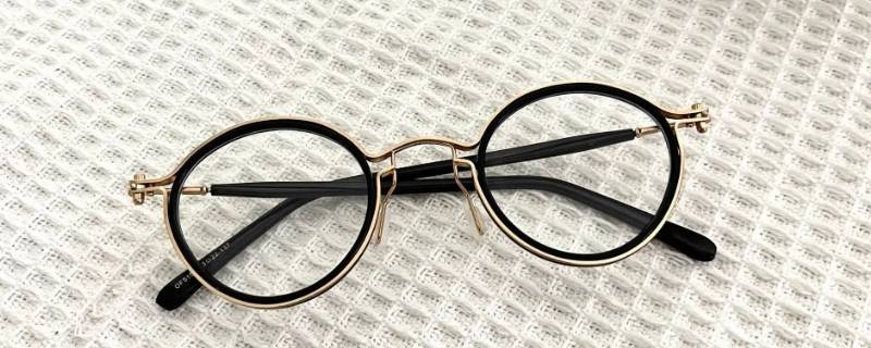 可以用洗洁精洗眼镜吗