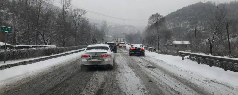 下雪高速封路一般多久解封